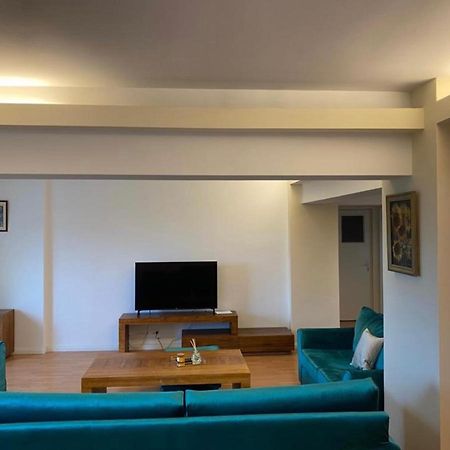 Old Town Apartment With Panoramic View Бухарест Экстерьер фото