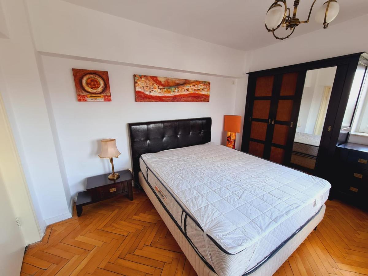Old Town Apartment With Panoramic View Бухарест Экстерьер фото